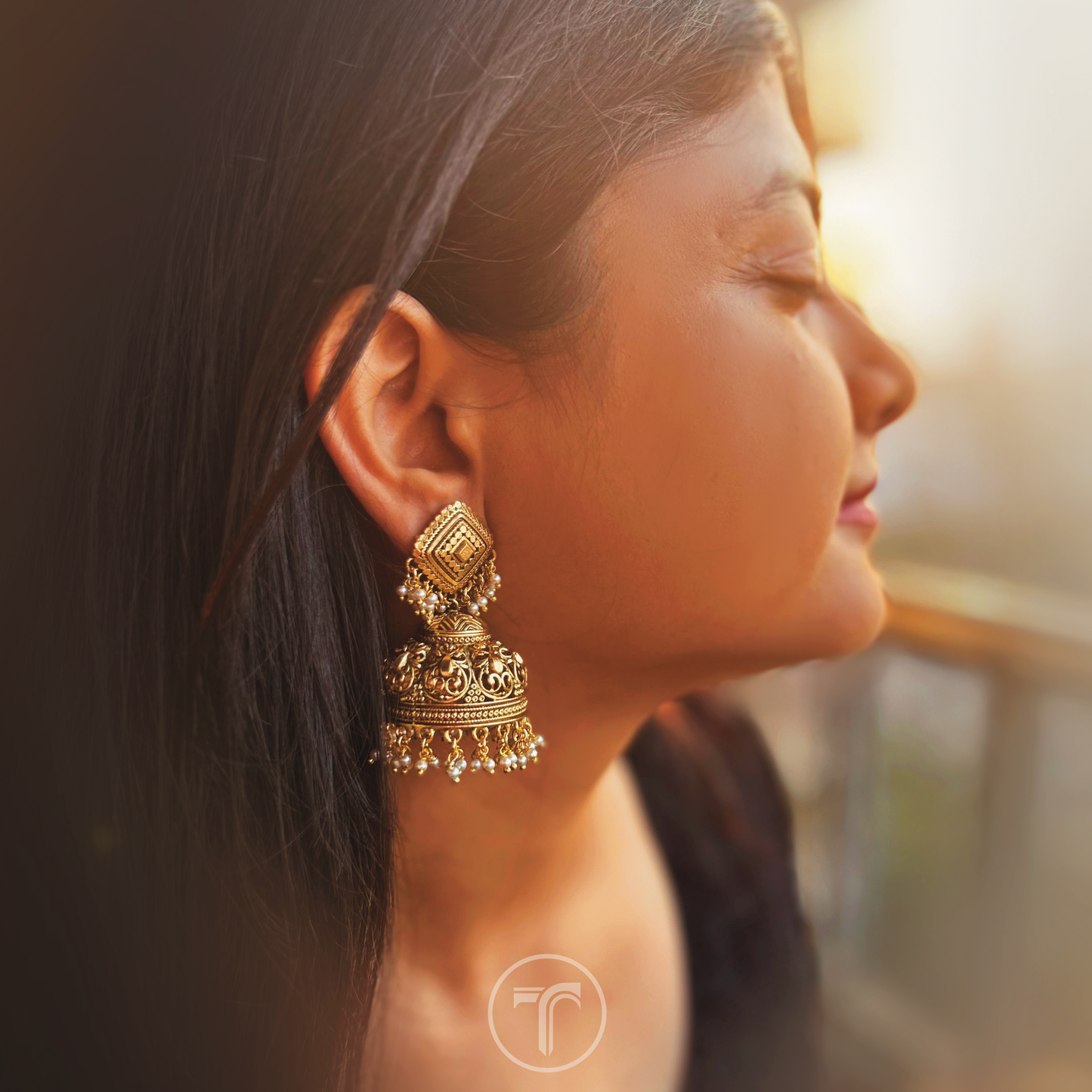 The Navae Jhumka