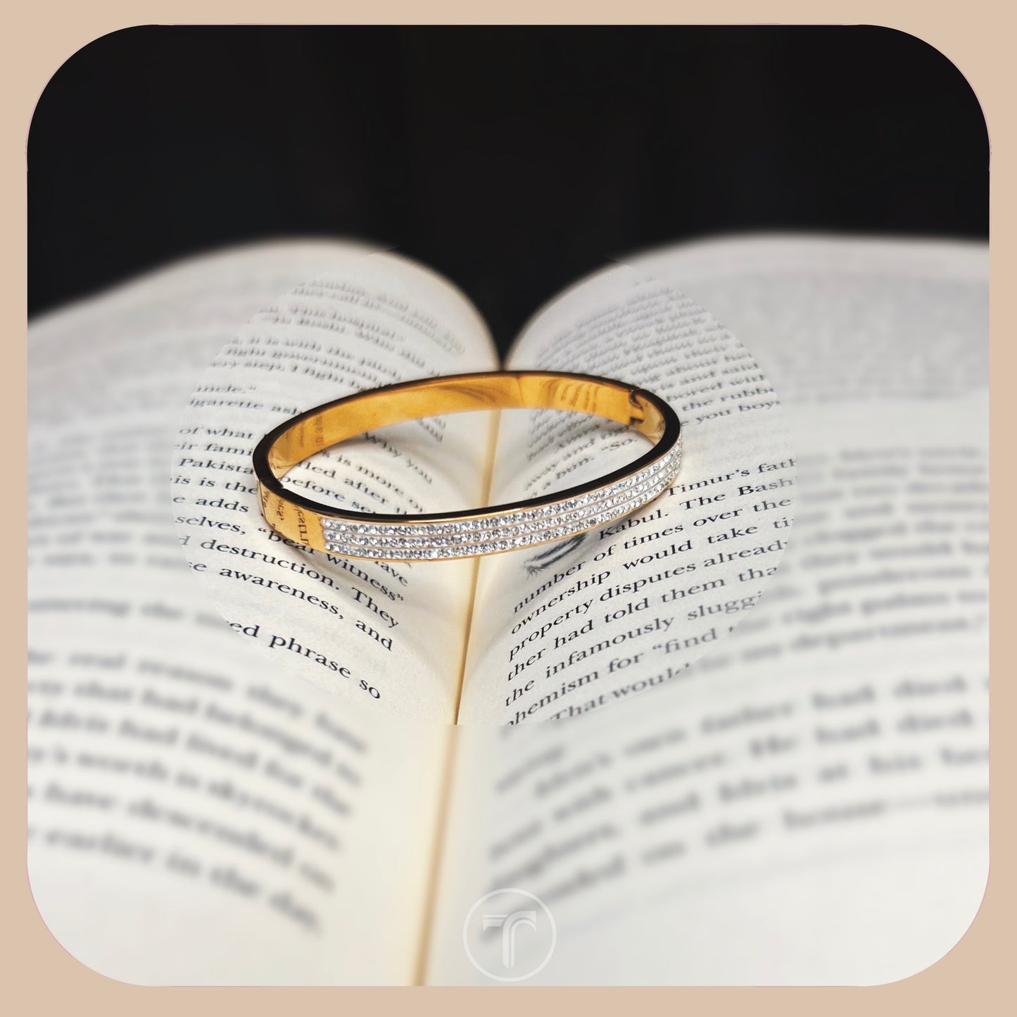 The Ava Bangle