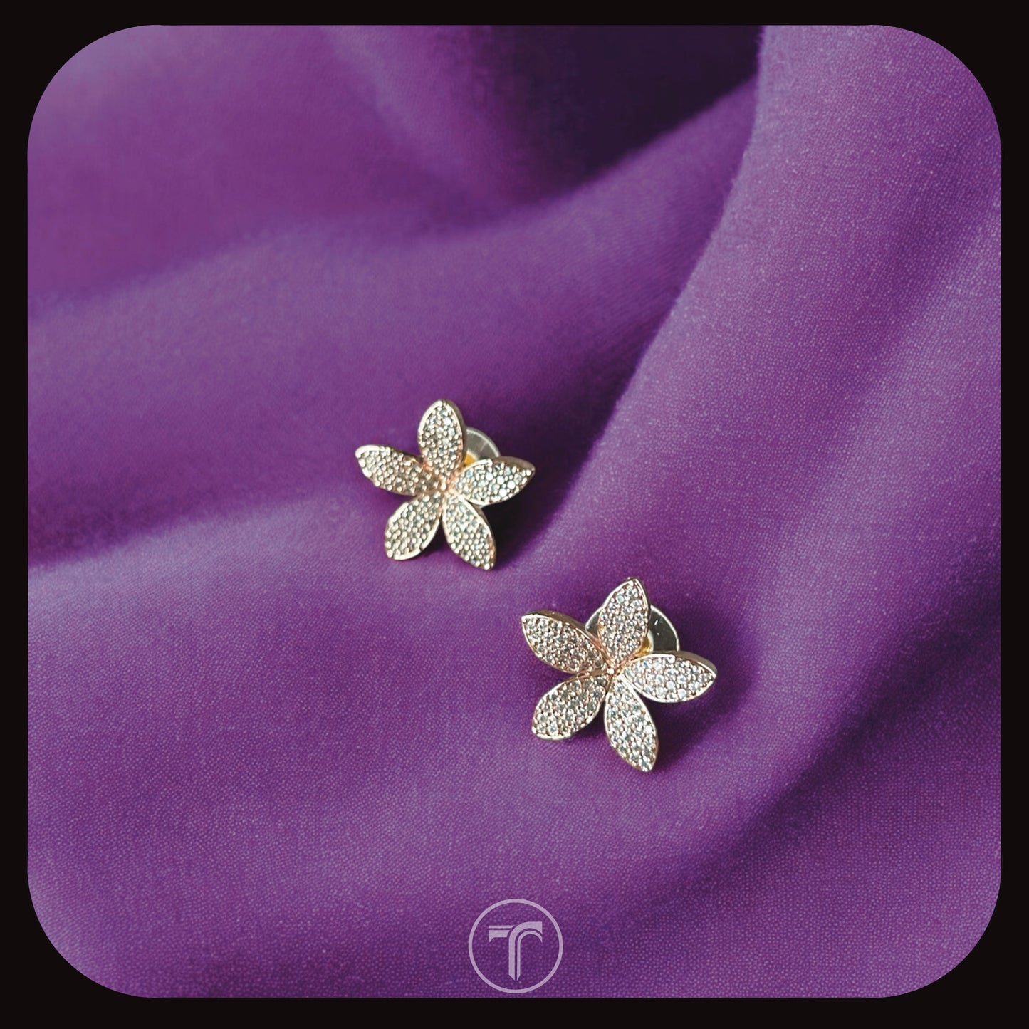 The Cutesy Flower Ear Studs