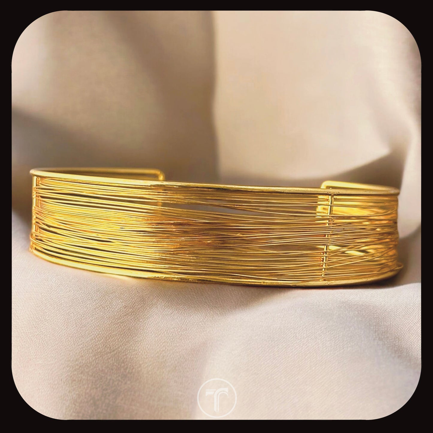 The Wirelite Choker Necklace