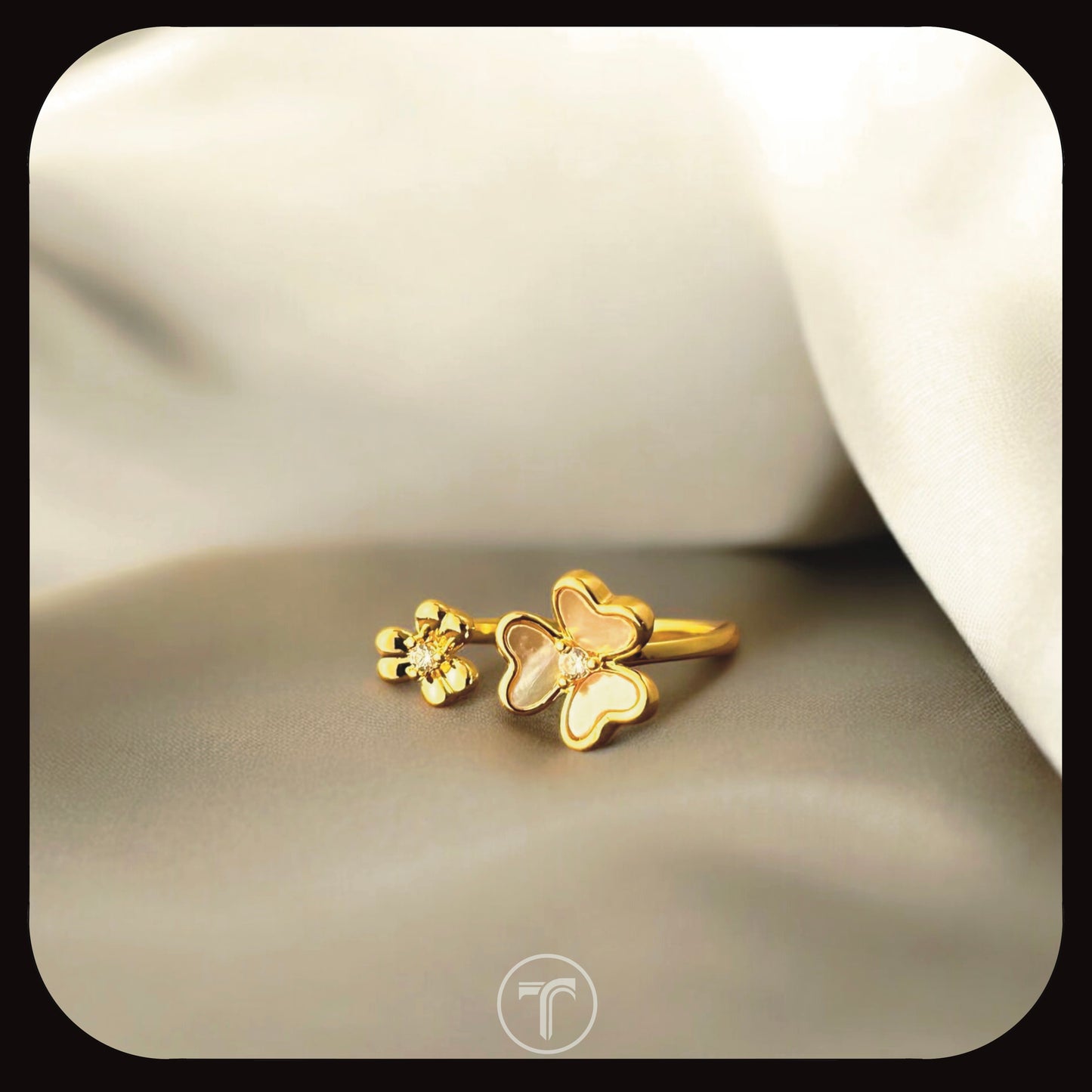 The Mother of Pearl Flower Ring