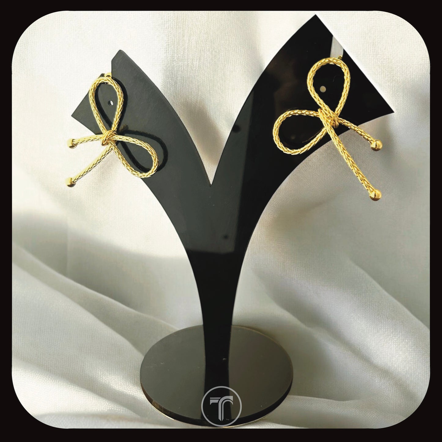 The Kelly Bow Ear Studs