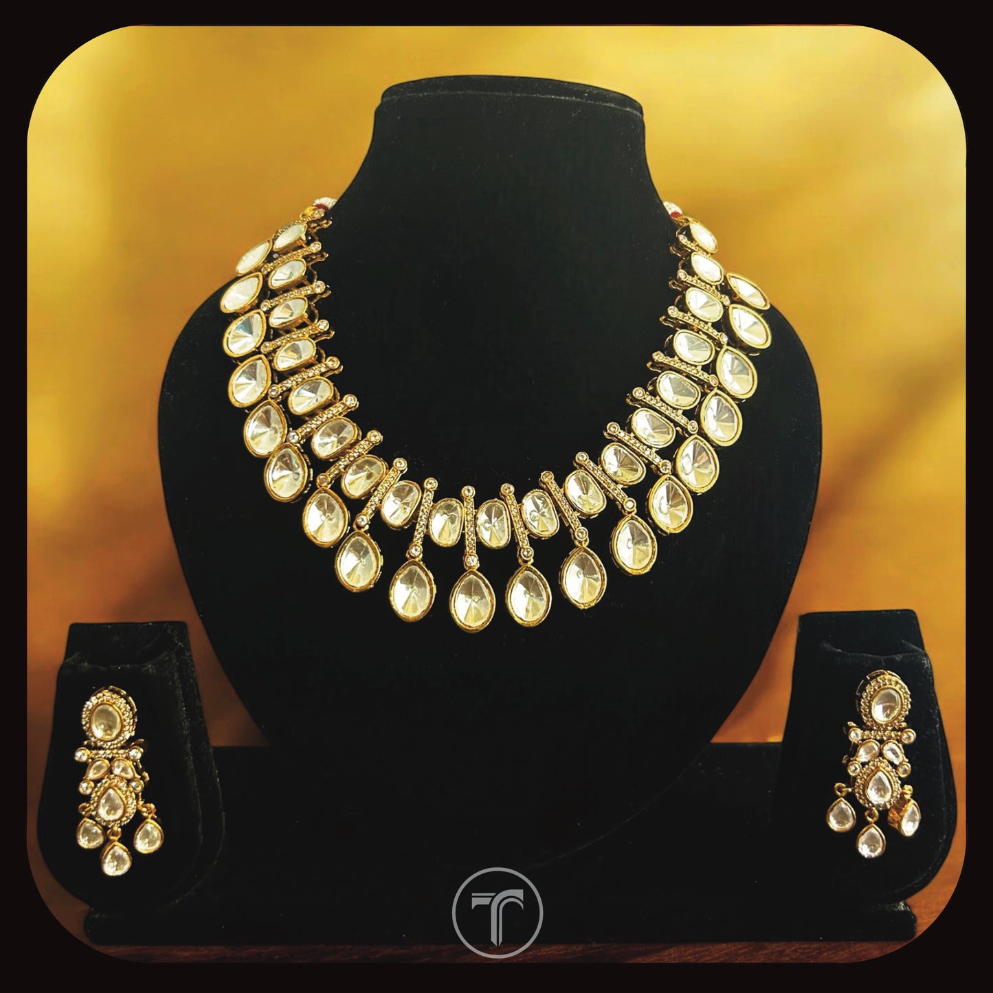 The Vibhuti Necklace Set