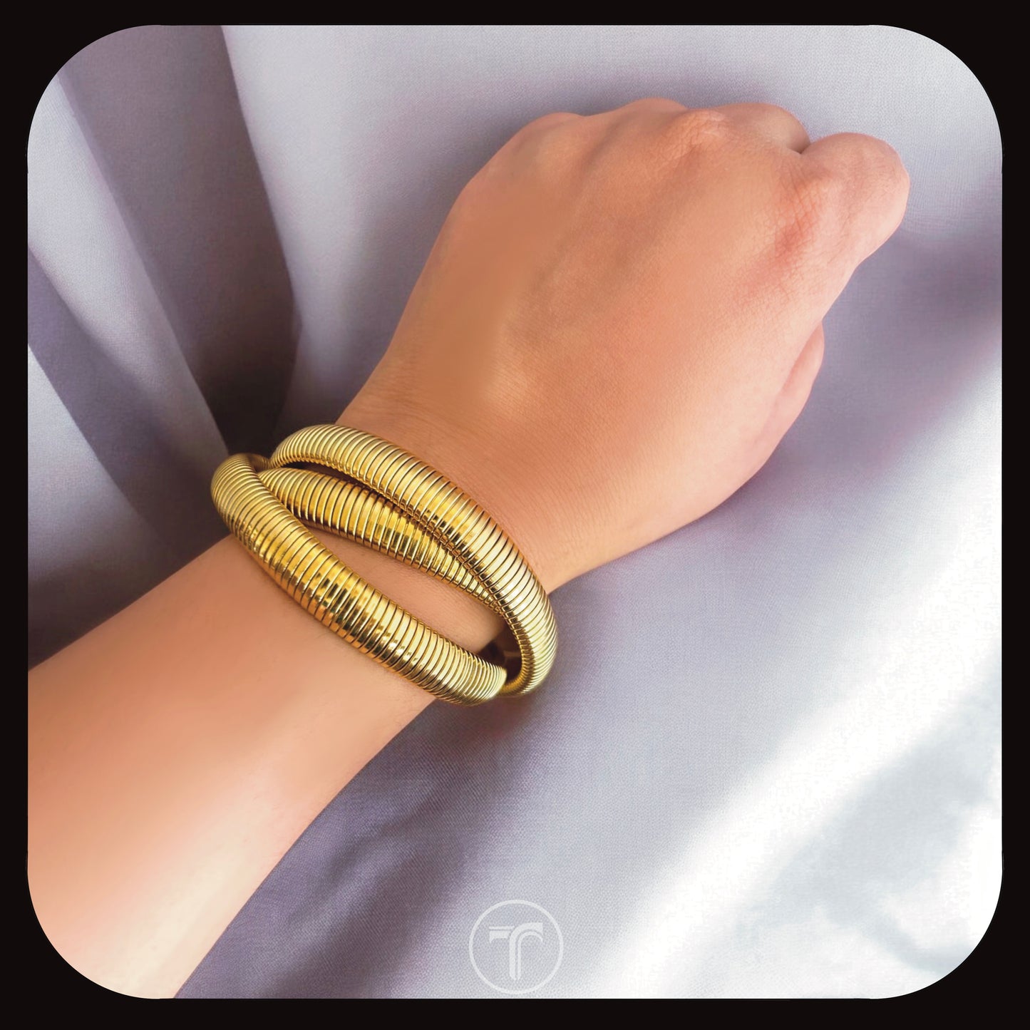 The Eternity Cuff Bangle- Yellow Gold