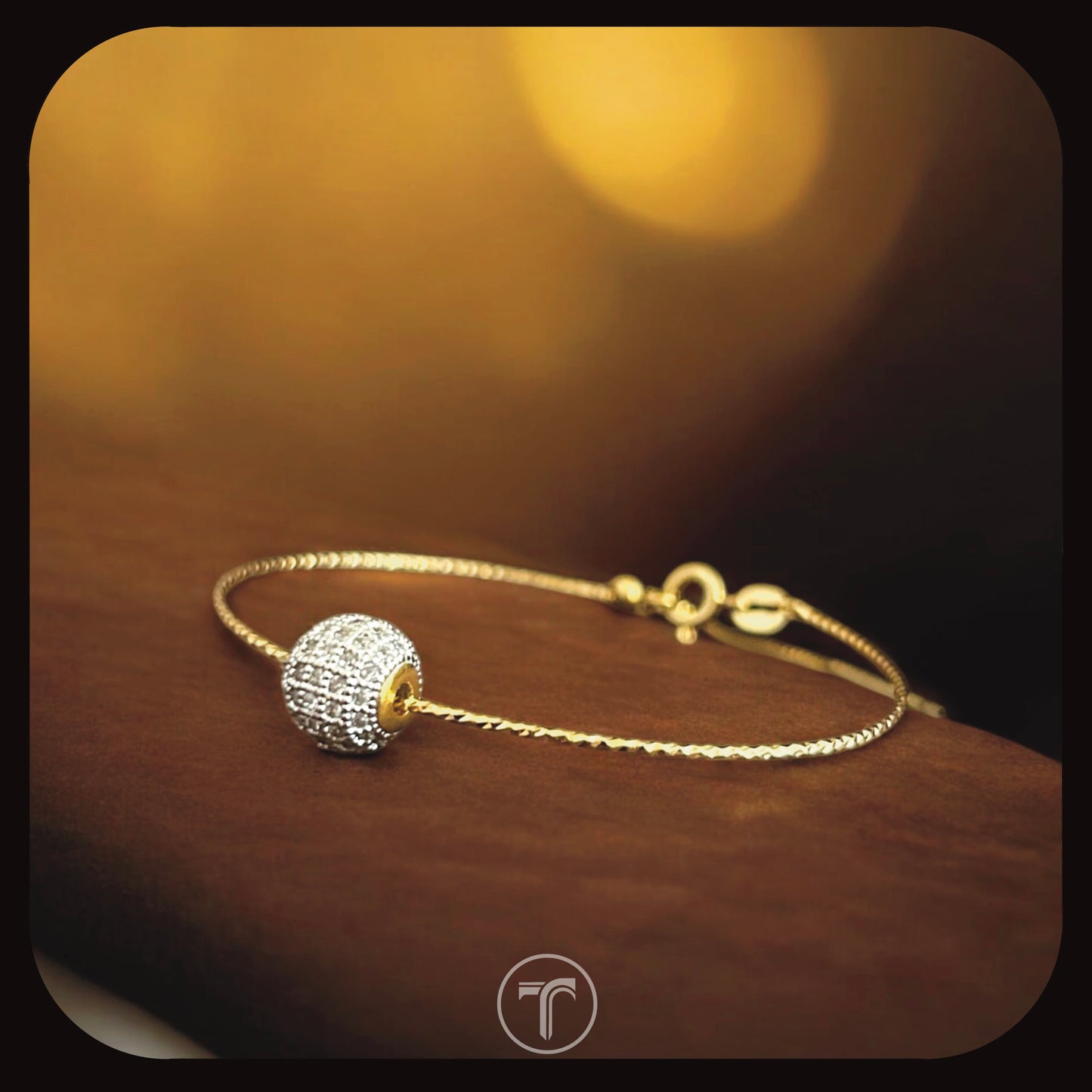 The Lucy adjustable Bracelet - Yellow Gold
