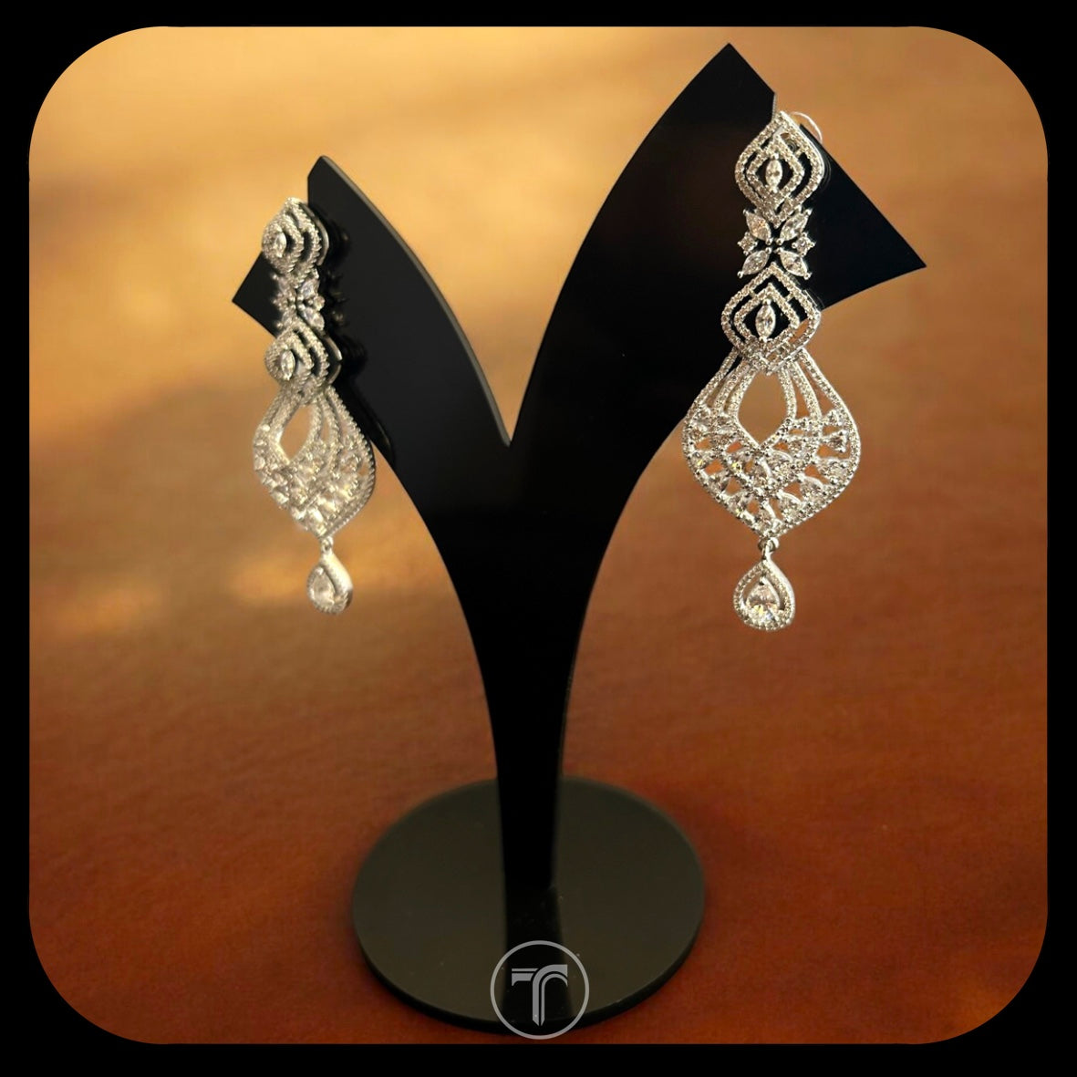 The Aria Dangler Earrings
