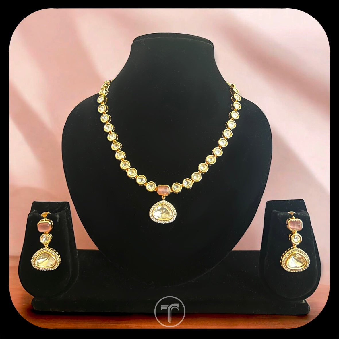 The Ziyana Necklace Set