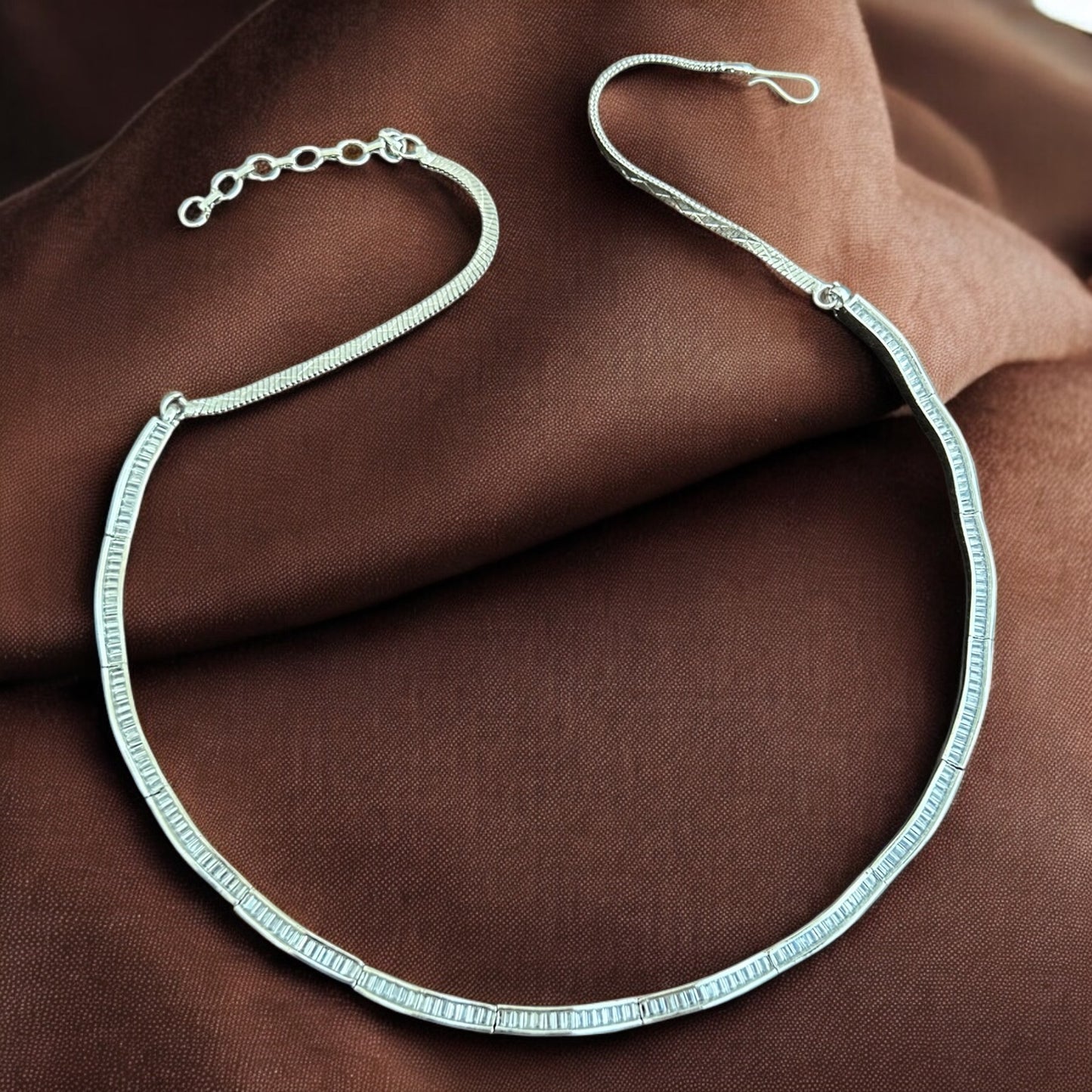 The Crescent Necklace
