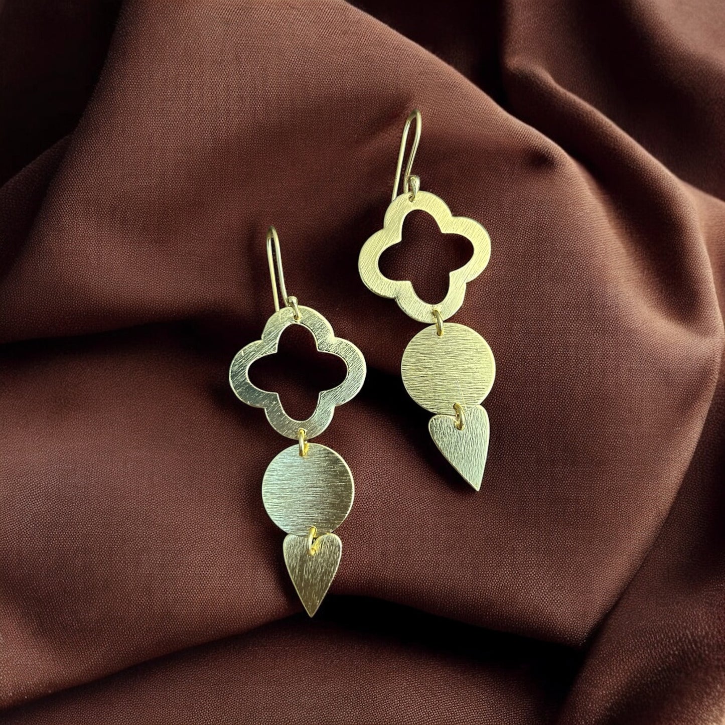 The Zenara Dangler Earrings