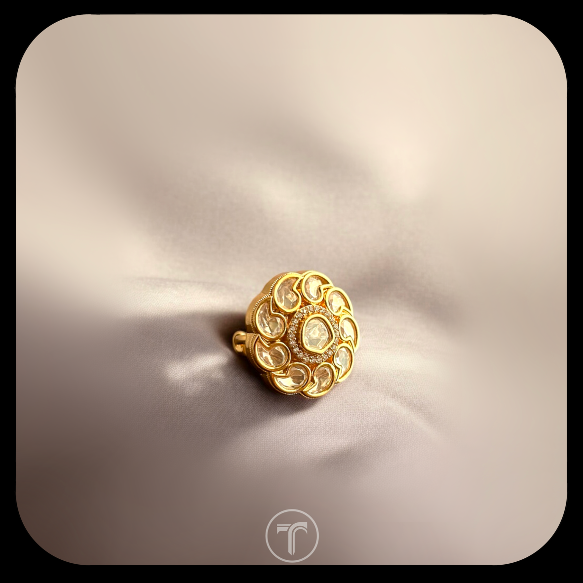The Spiralle Ring