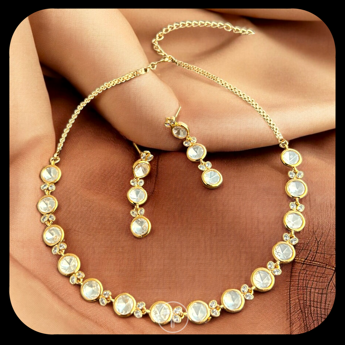 The Druvika Necklace Set