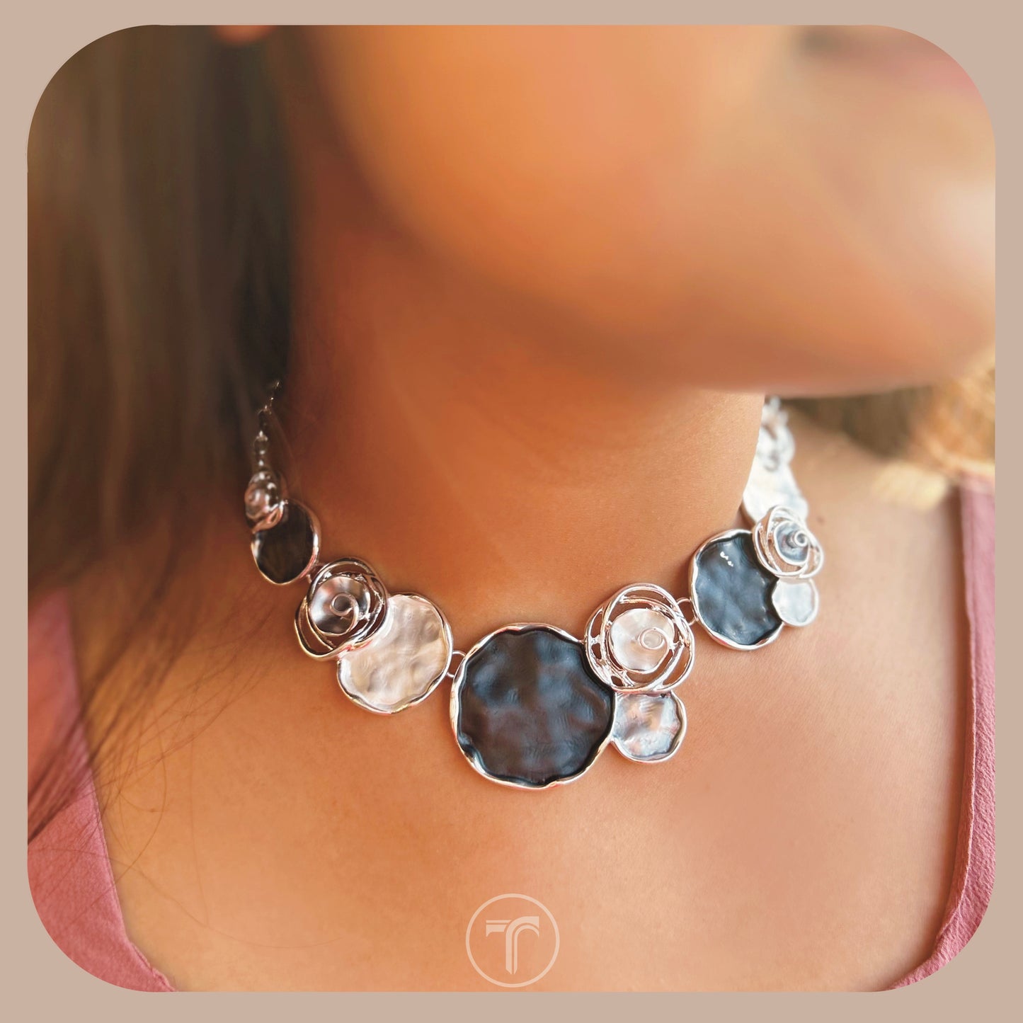 The Isadora Necklace