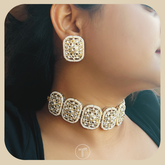 The Everly Necklace Set