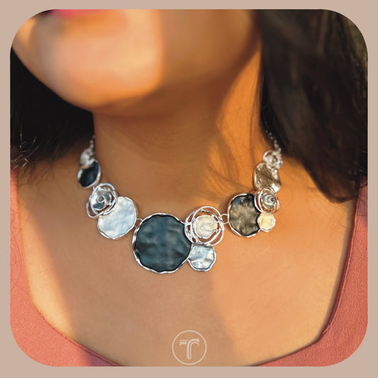 The Isadora Necklace