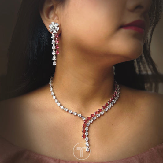The Miretta Necklace Set