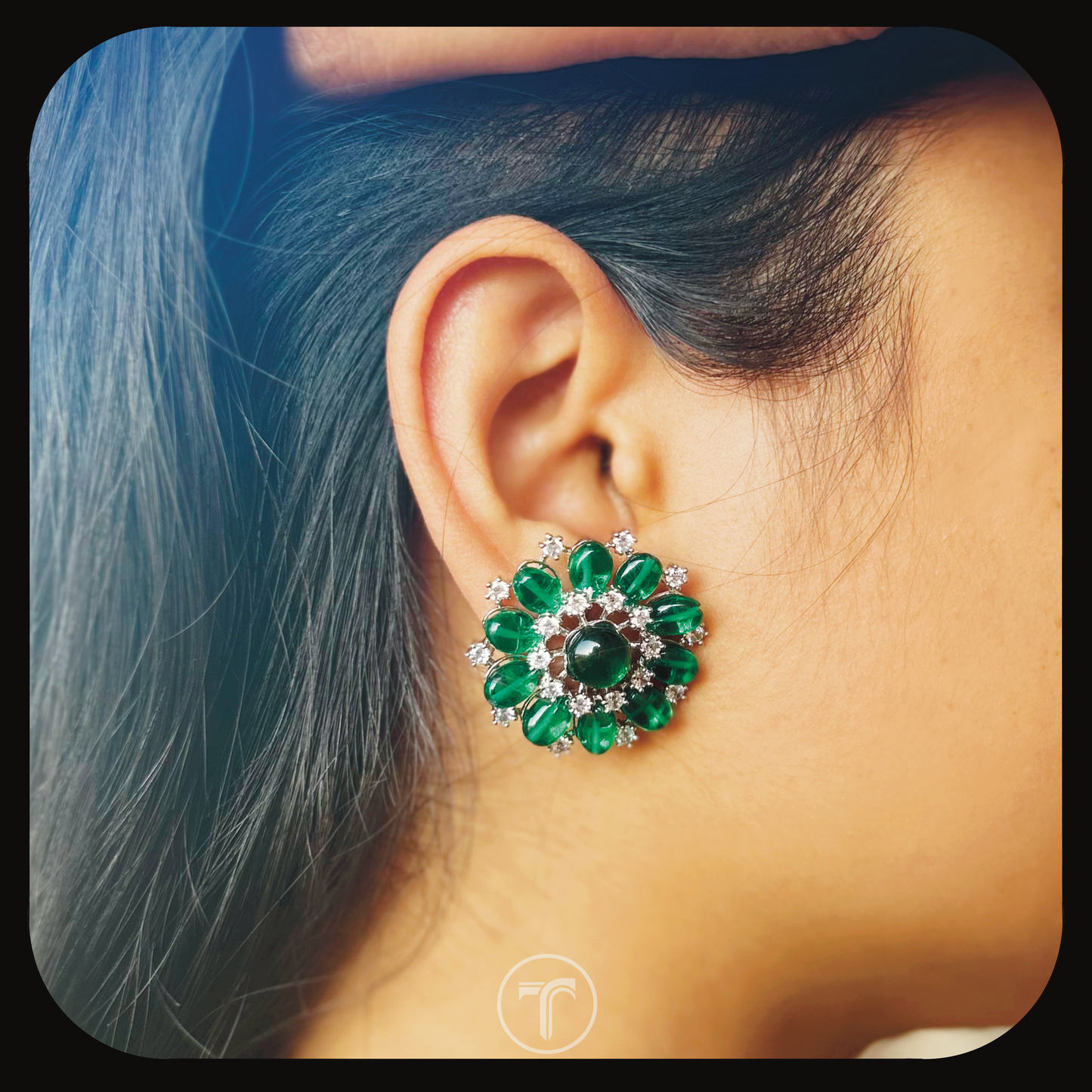 The Axelle Stud Earrings