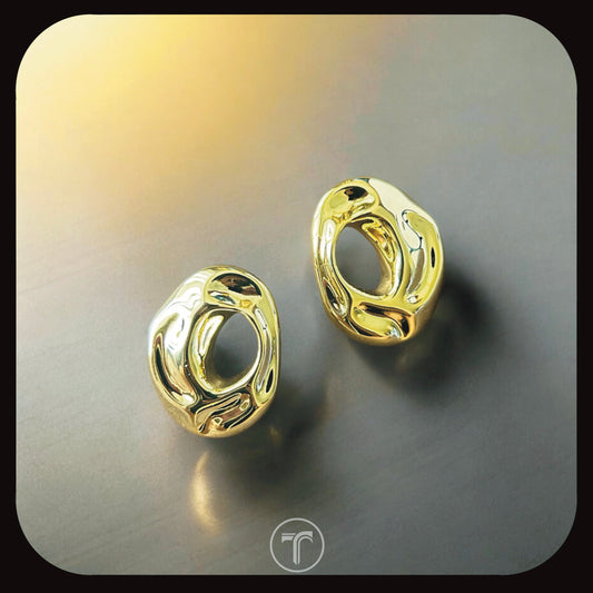 The Rilay Ear Studs