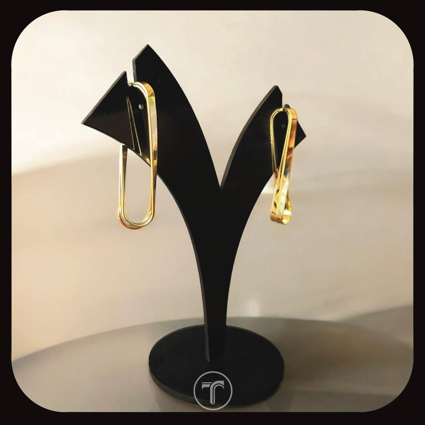 The Cora Hoop Earrings