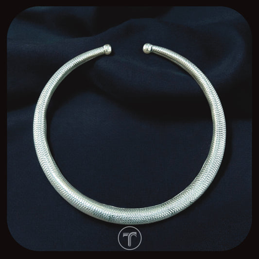 The Silver Hasli Necklace