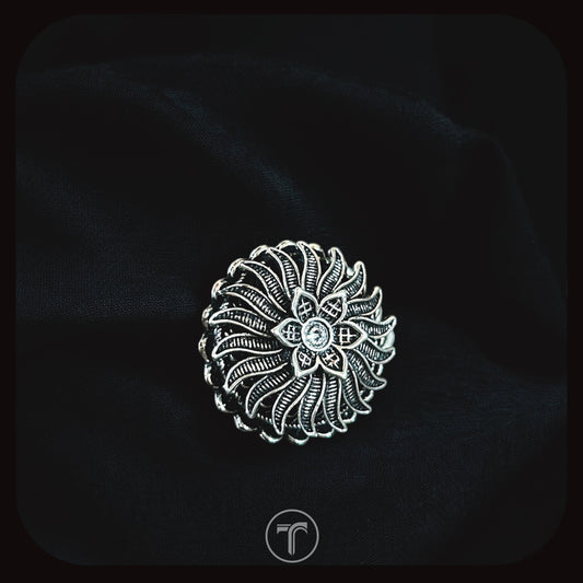 The Floral Swirl Ring