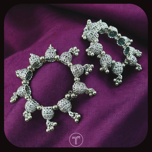 The Kiara Round Bangle