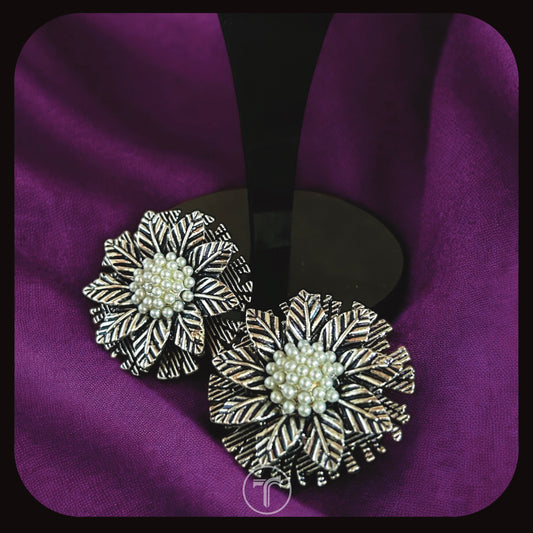 The Omara Stud Earrings