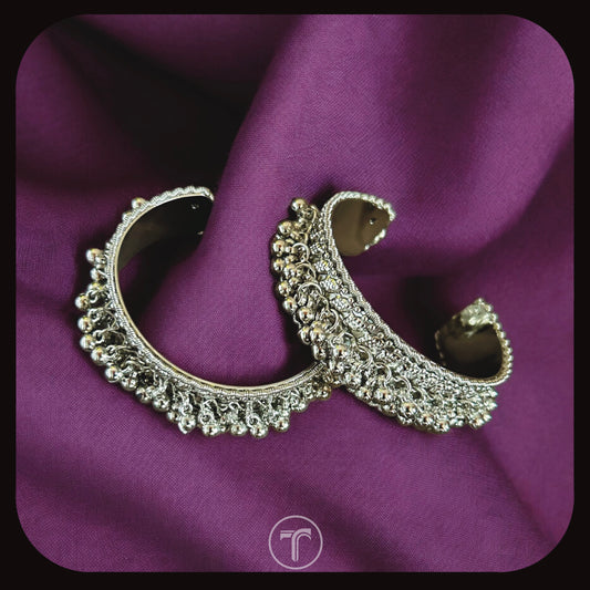 The Avina Cuff Bangle