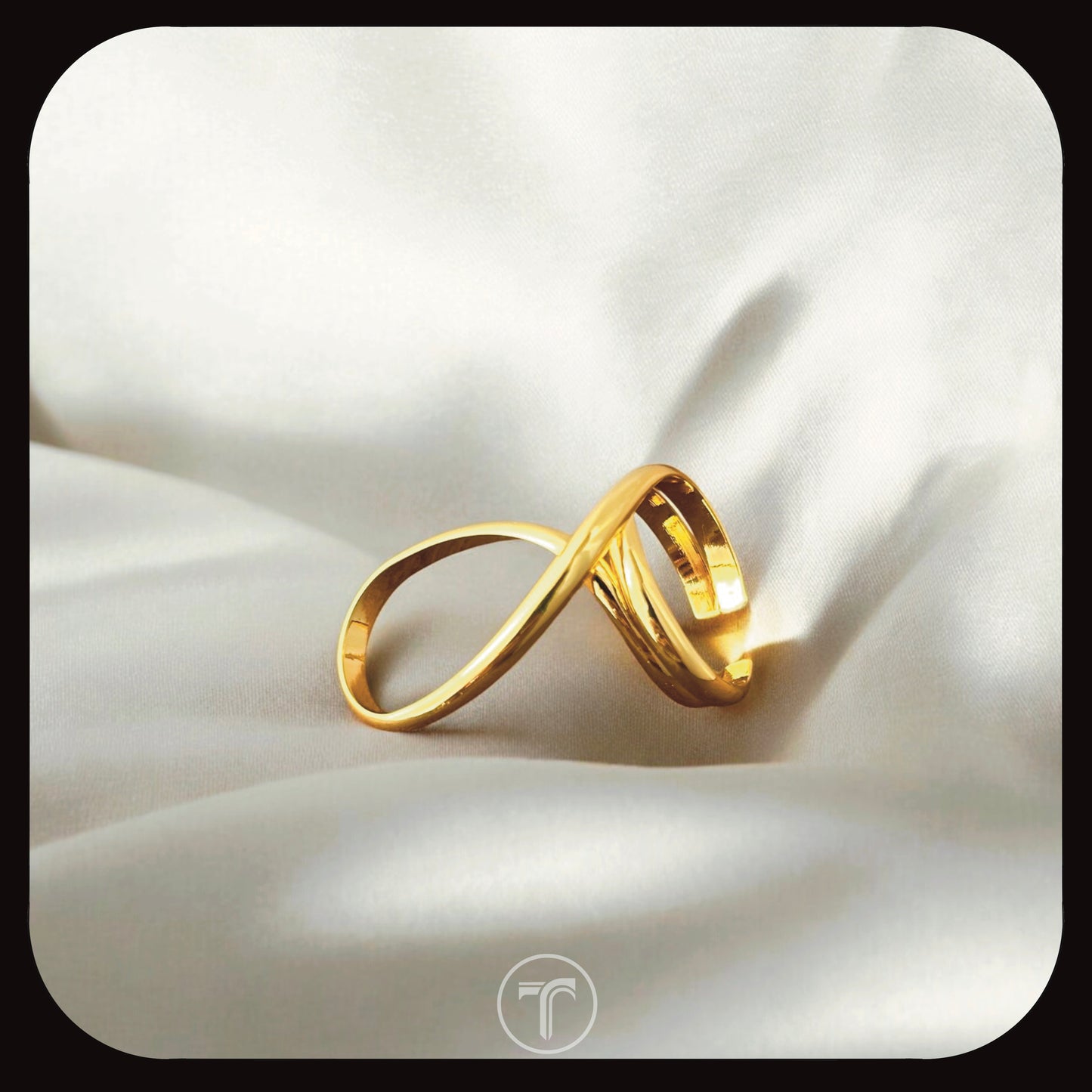 The Akira Infinio Ring