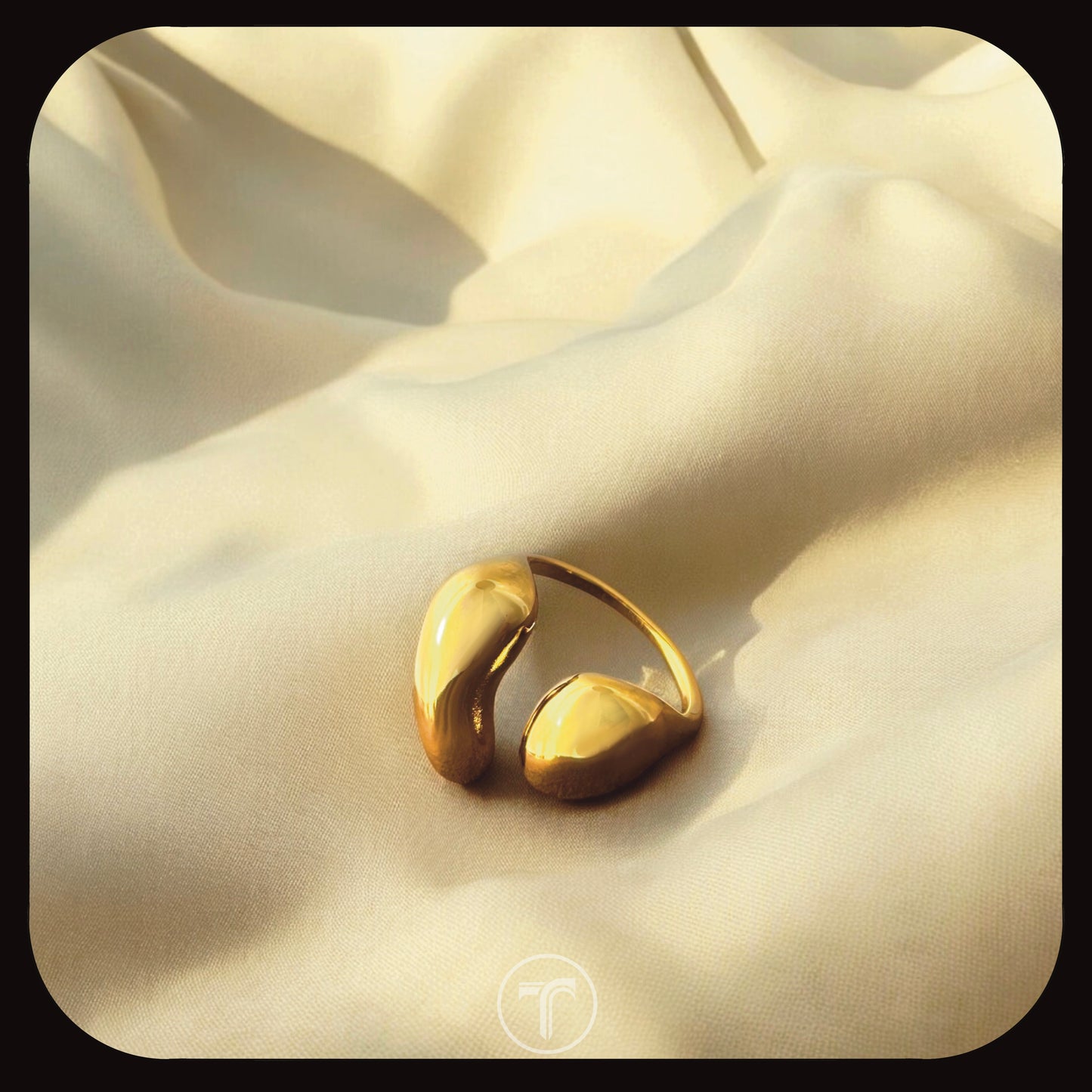 The Mally Ring