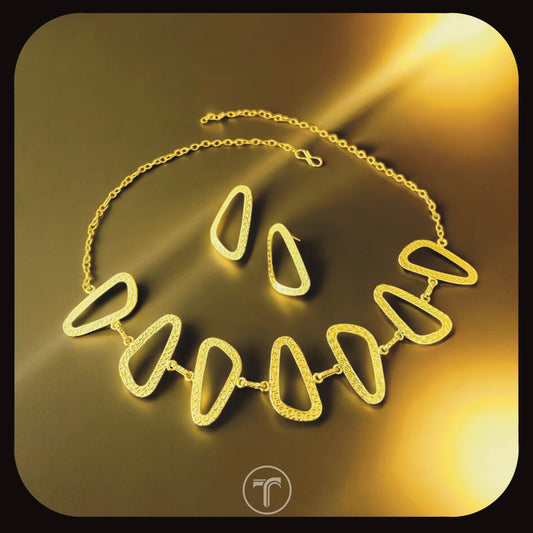 The Adira Necklace Set