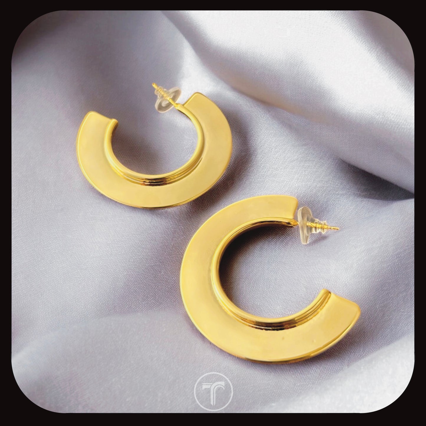 The Luxe Loop Hoop Earrings