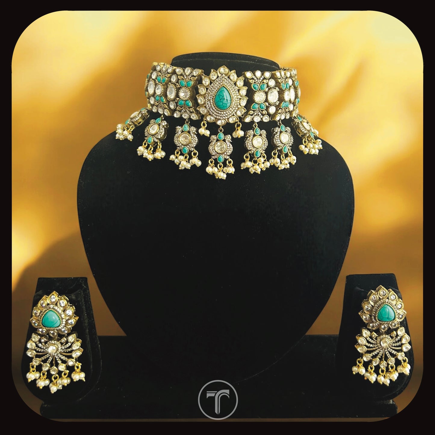 The Firoza Choker Necklace Set