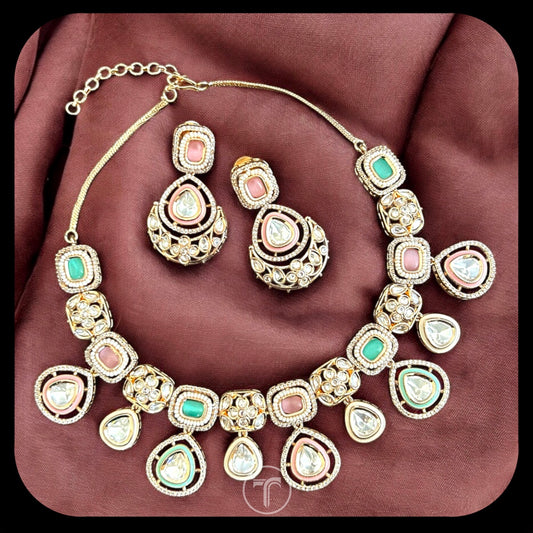 The Nisarya Necklace Set