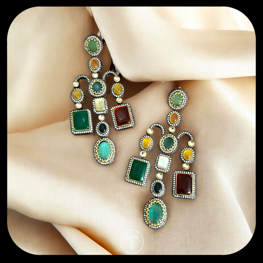 The Amyra Dangler Earrings