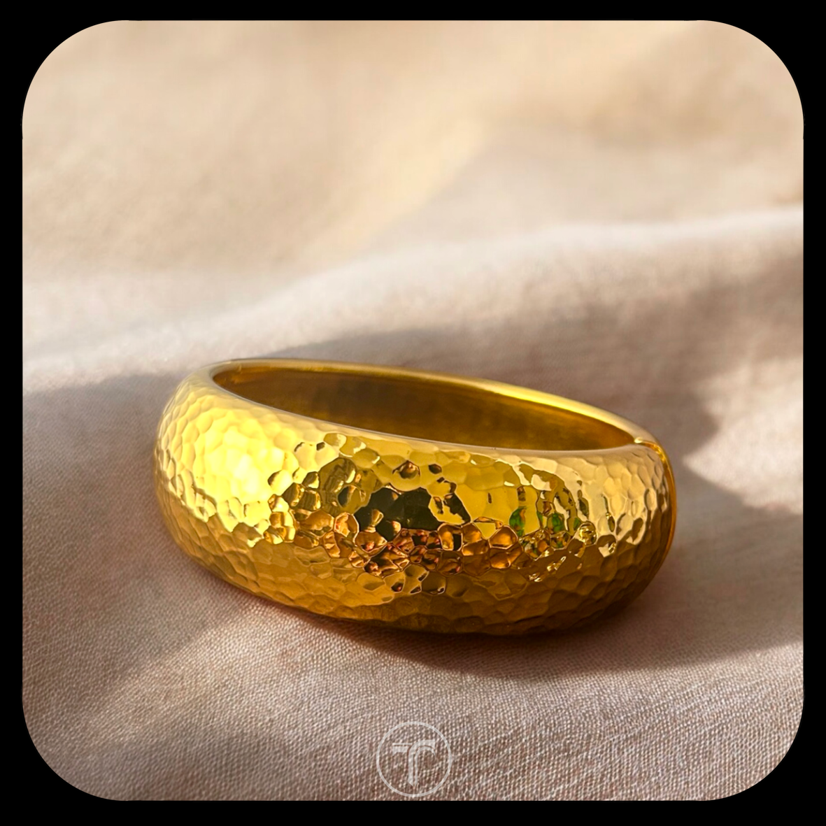 The Zuni Cuff Bangle