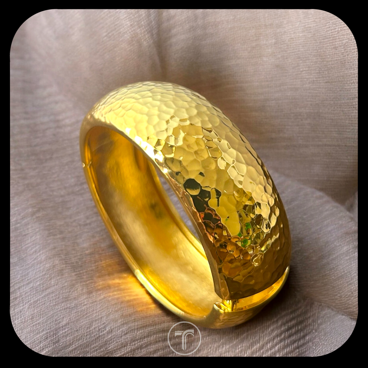 The Zuni Cuff Bangle