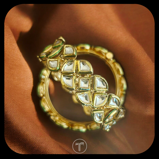 The Priyashi Polki bangles