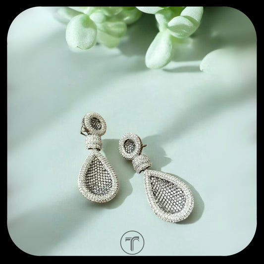 The Francesca Dangler Earrings