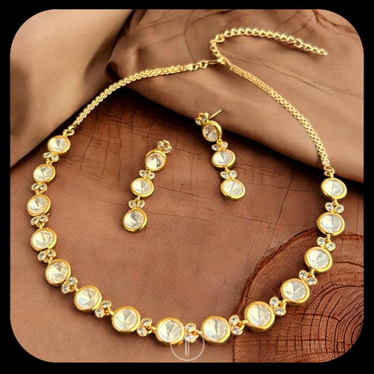 The Druvika Necklace Set