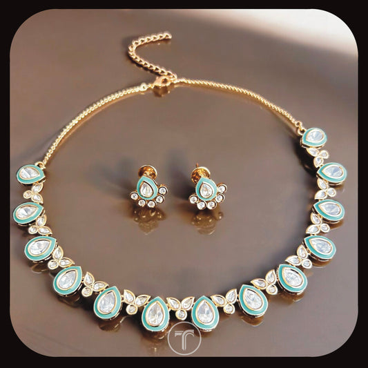 The Arka Necklace Set