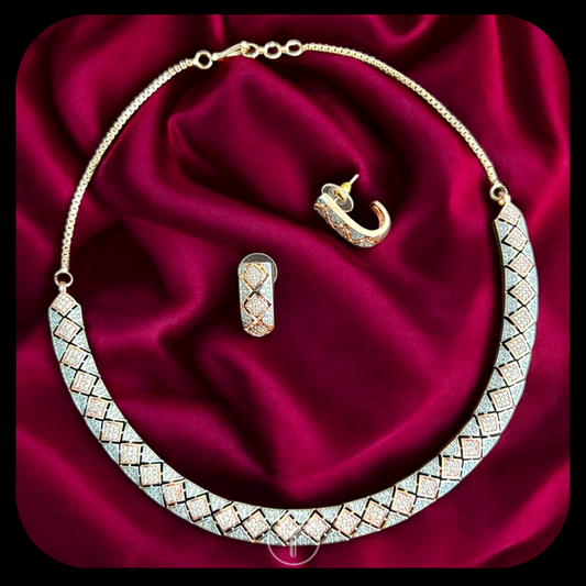 The Amorette Necklace Set
